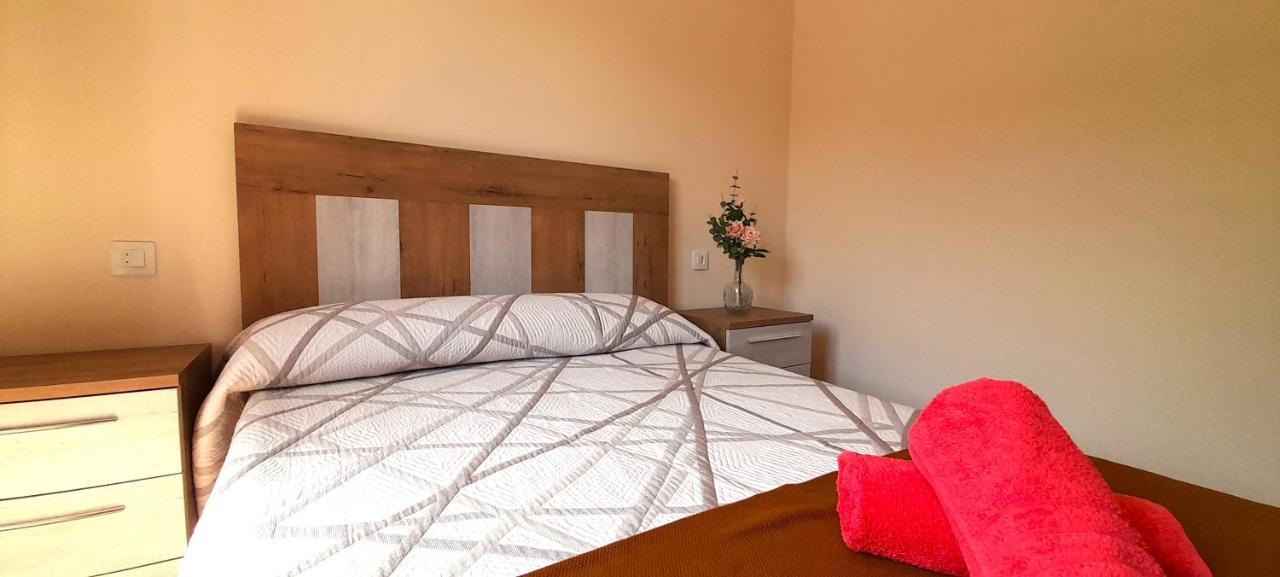 Apartamento Rural Playa Foz - Vistas Al Mar Bagian luar foto